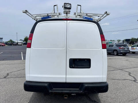 2015 Chevrolet Express 2500