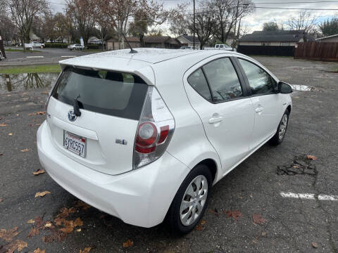 2012 Toyota Prius c