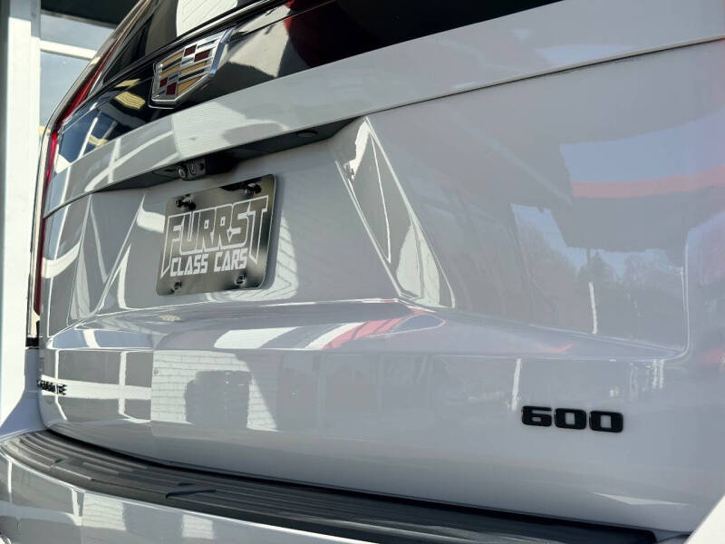 2021 Cadillac Escalade Sport