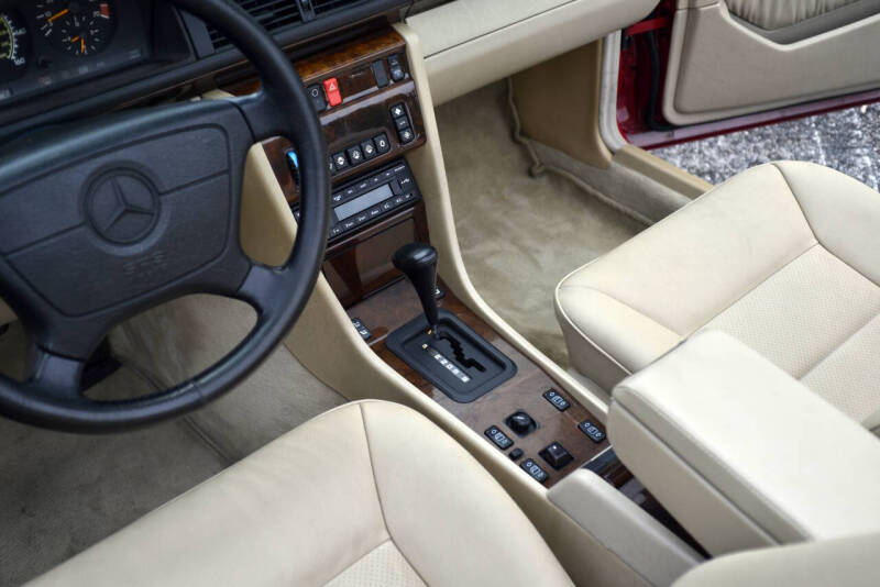 1995 Mercedes-Benz E-Class E 320