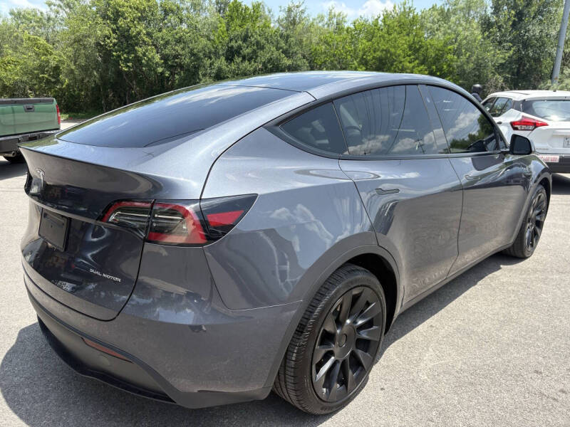 2023 Tesla Model Y Long Range