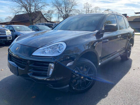 2009 Porsche Cayenne for sale at Car Castle in Zion IL