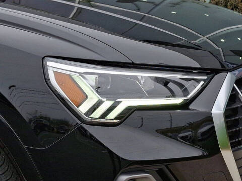 2025 Audi Q3 quattro S line Prem Plus 45 TFSI