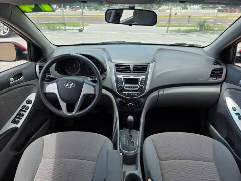2014 Hyundai Accent GLS