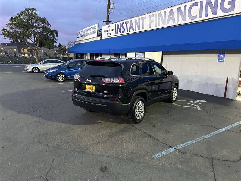 2019 Jeep Cherokee Latitude