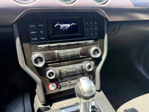 2017 Ford Mustang EcoBoost