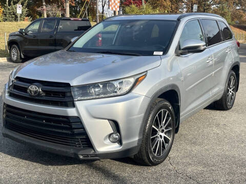 2018 Toyota Highlander SE