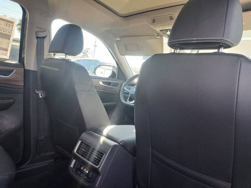 2026 Volkswagen Atlas SE