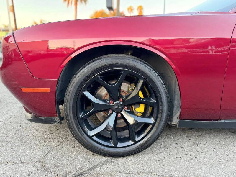 2017 Dodge Challenger