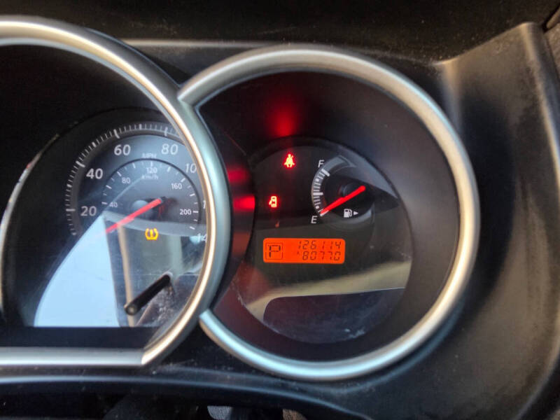 2010 Nissan Versa 1.8 S