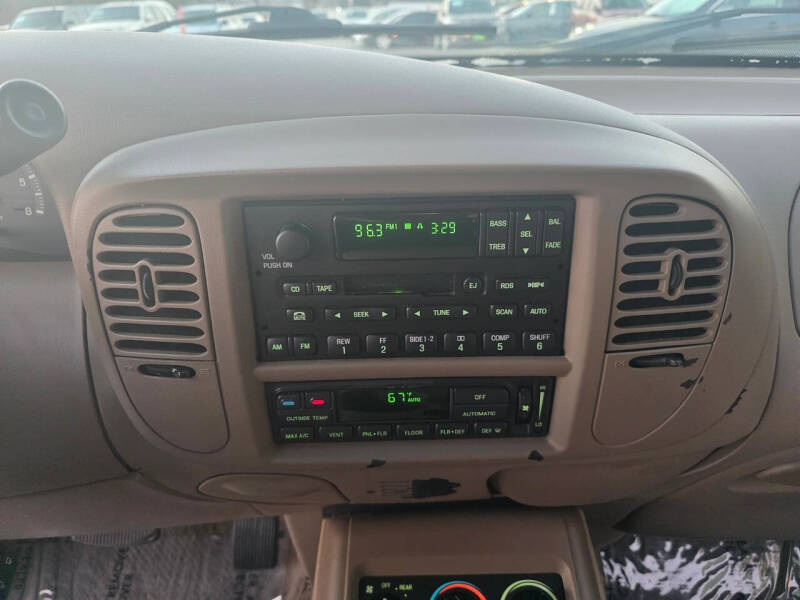 2001 Ford Expedition Eddie Bauer