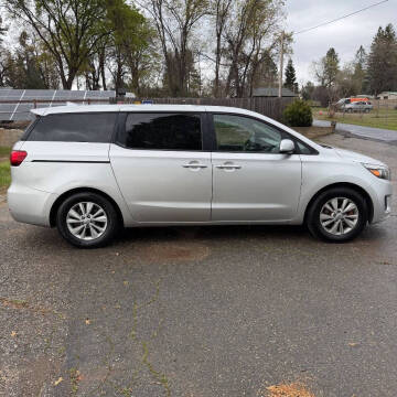 2017 Kia Sedona LX