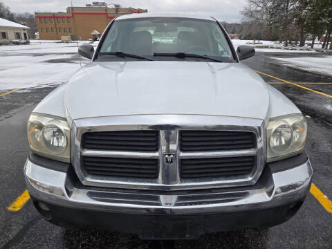 2005 Dodge Dakota SLT