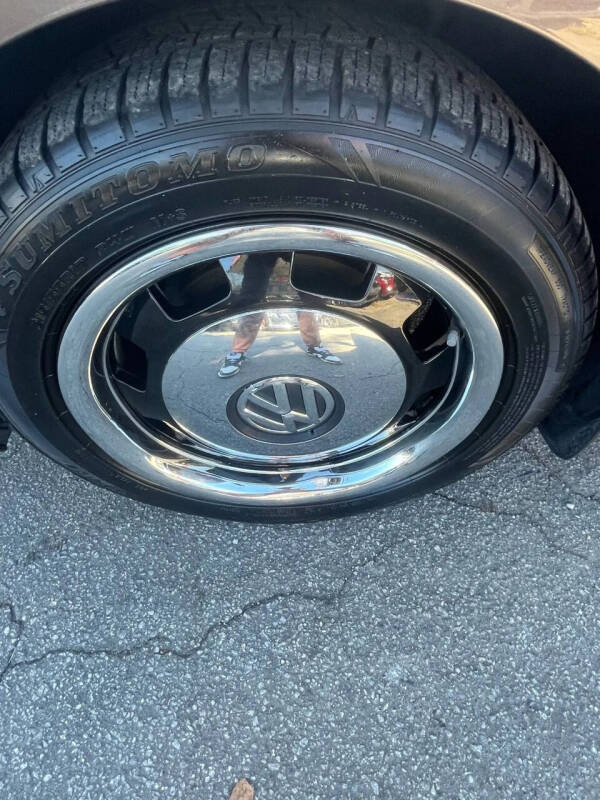 2013 Volkswagen Beetle Convertible