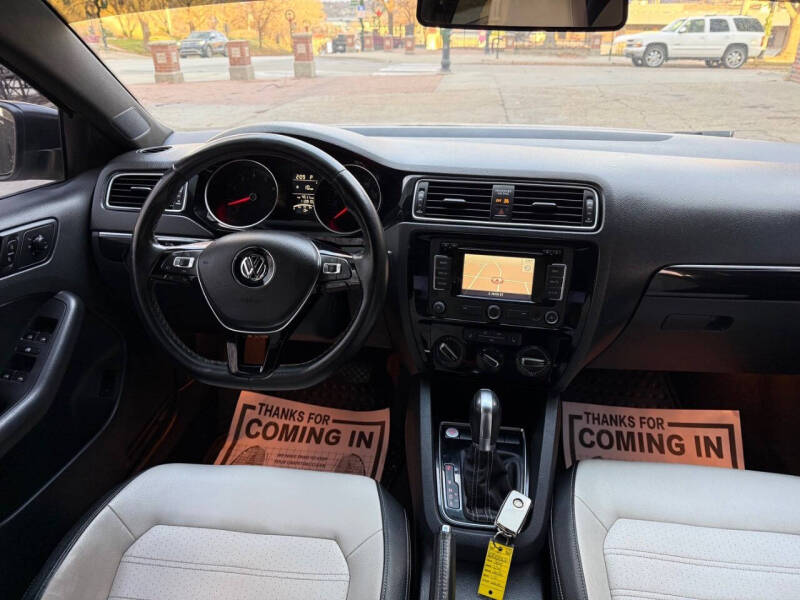 2015 Volkswagen Jetta Sport