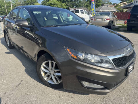 2013 Kia Optima LX Photo