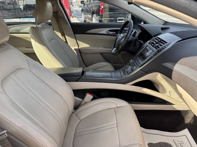 2017 Lincoln MKZ Premiere