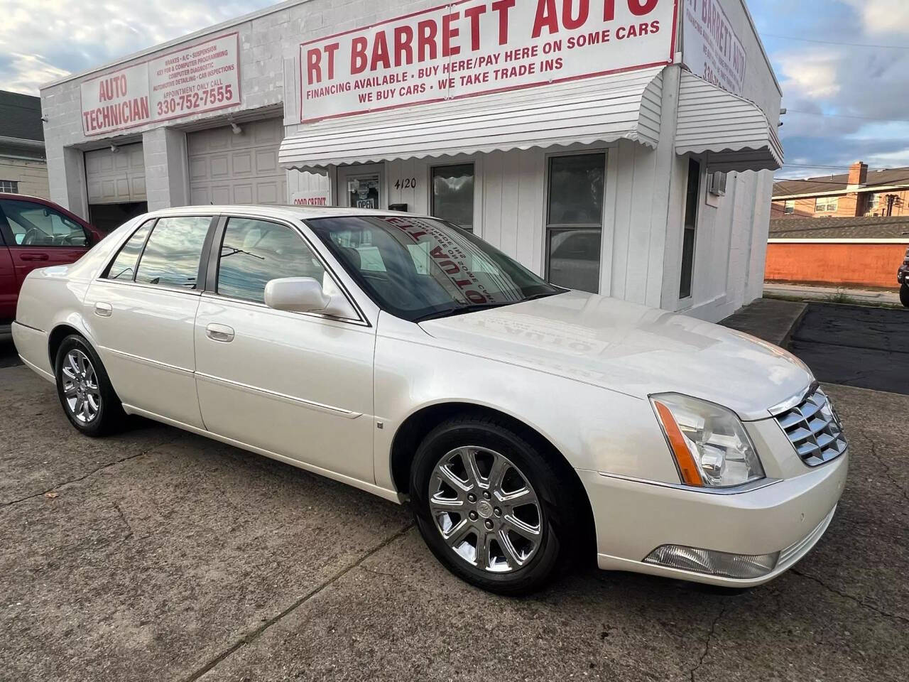 2008 Cadillac DTS for sale at RT Barrett Auto Group in Austintown, OH