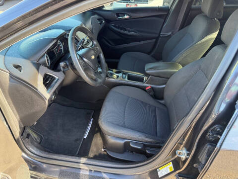 2017 Chevrolet Cruze LT Auto