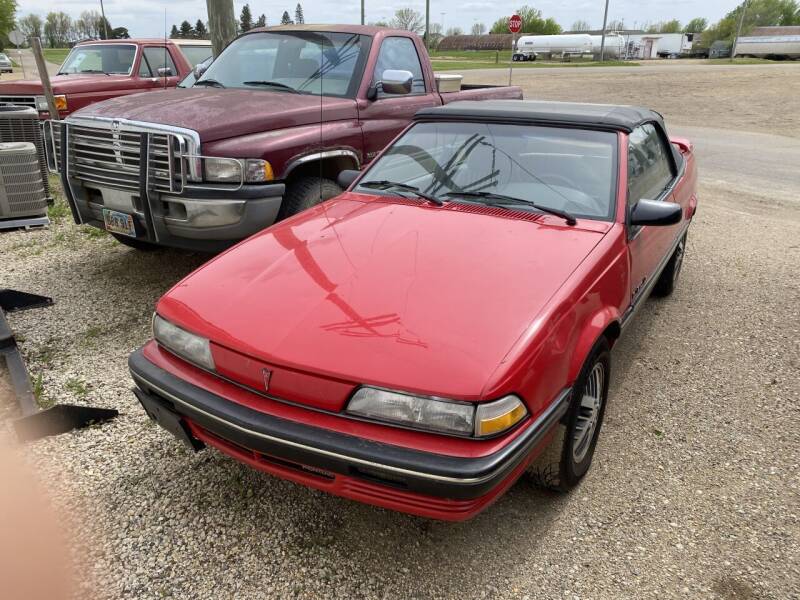 1991 Pontiac Sunbird for sale at B & B Auto Sales in Brookings SD