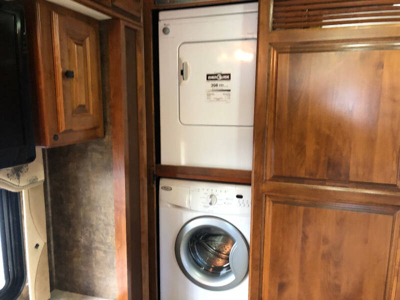 2012 Tiffin Allegro RED