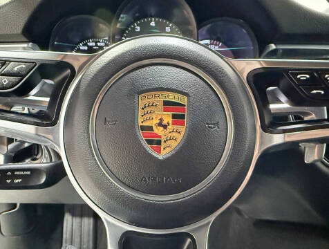 2017 Porsche Macan S