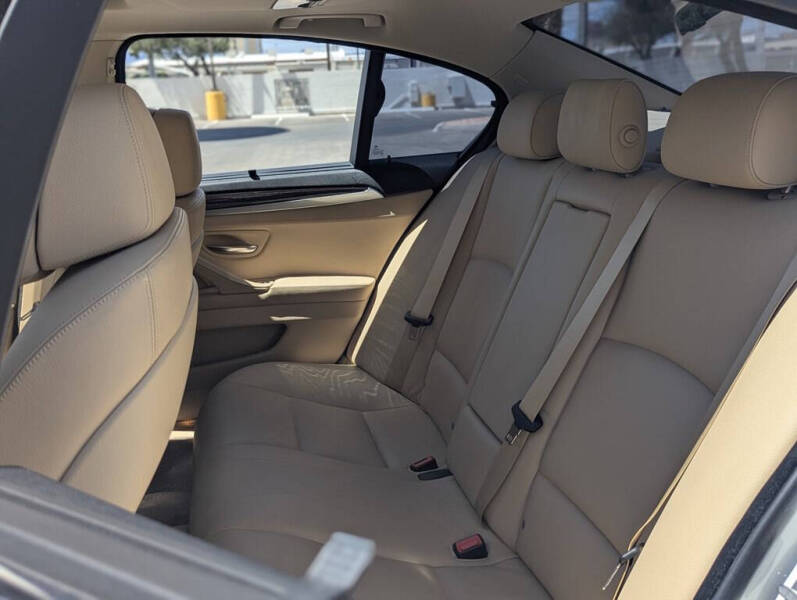 2011 BMW 5 Series 535i