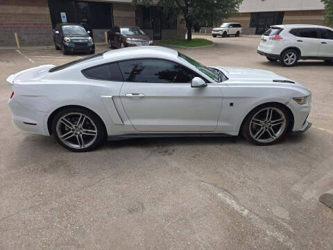 2015 Ford Mustang V6