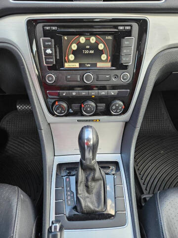 2013 Volkswagen Passat