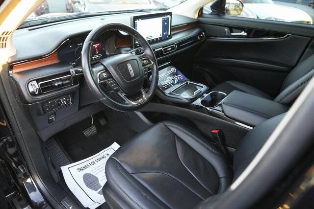 2022 Lincoln Nautilus Reserve