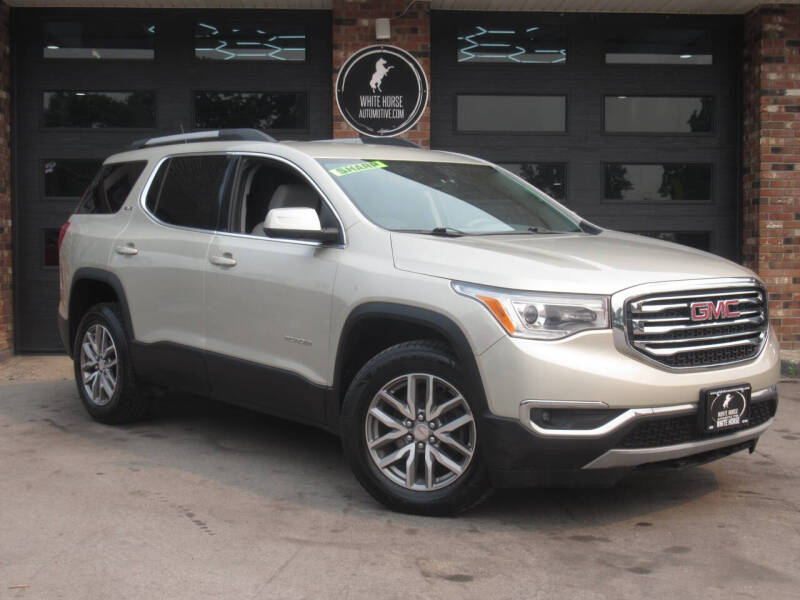 2017 GMC Acadia SLE-2