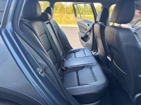 2017 Volkswagen Golf Alltrack TSI SE 4Motion