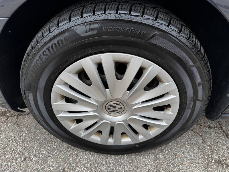 2014 Volkswagen Golf 2.5L PZEV