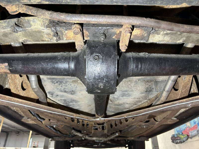 1947 Ford Super Deluxe