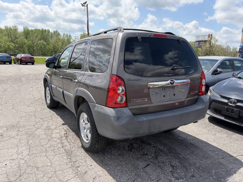 2005 Mazda Tribute i