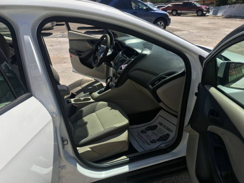 2012 Ford Focus SE