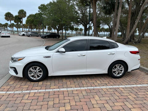 2019 Kia Optima for sale at 5 Star Motorcars in Fort Pierce FL