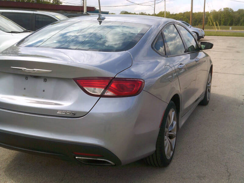 2015 Chrysler 200 S