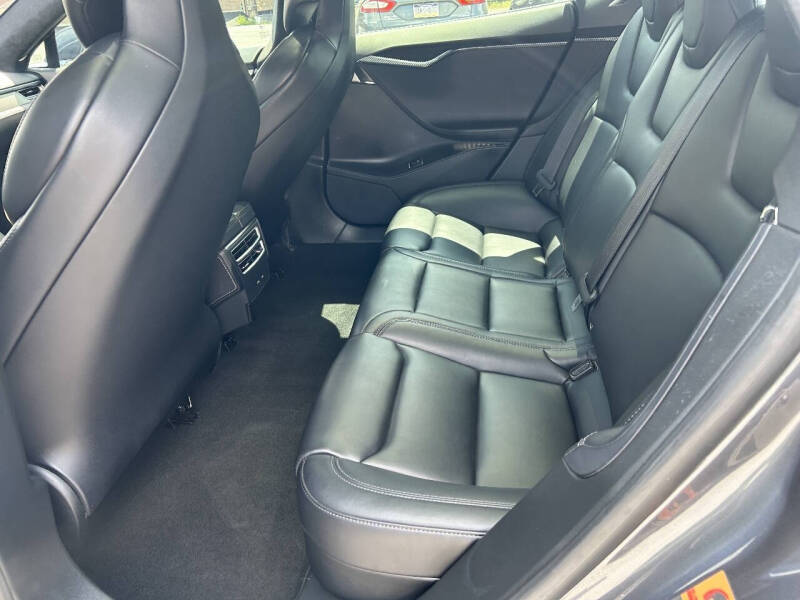 2018 Tesla Model S 75D