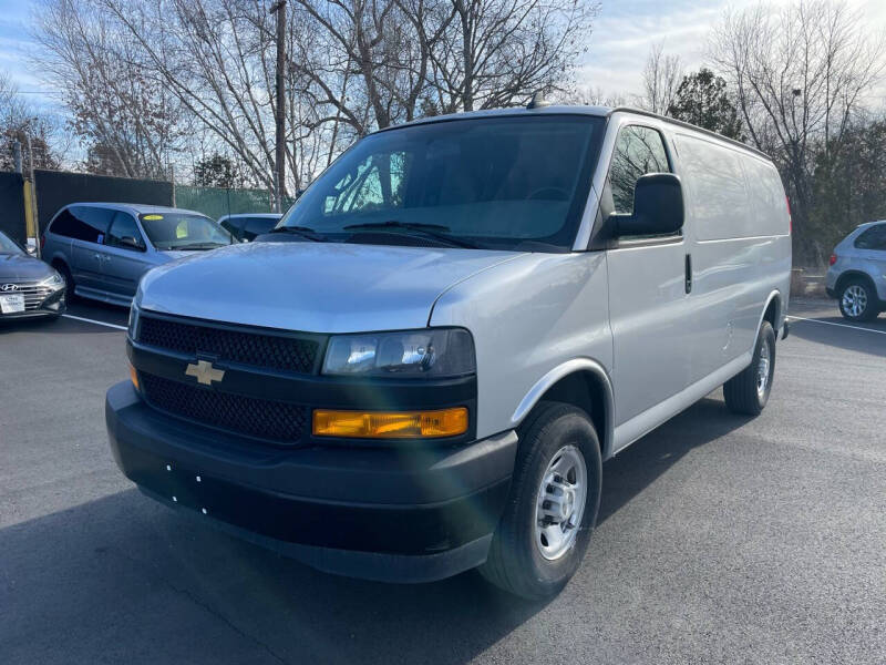 2021 Chevrolet Express 2500