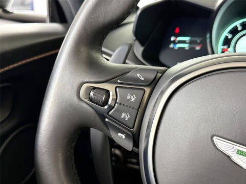 2022 Aston Martin Vantage