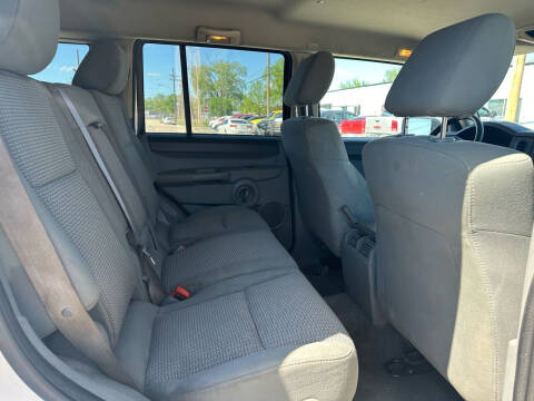 2007 Jeep Commander Sport