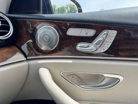 2017 Mercedes-Benz E-Class E 300 4MATIC