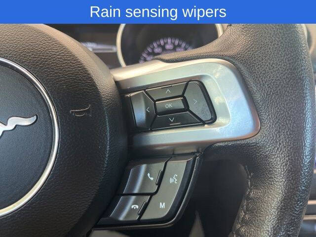 2022 Ford Mustang EcoBoost