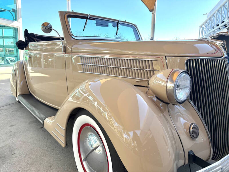 1936 Ford Model 68