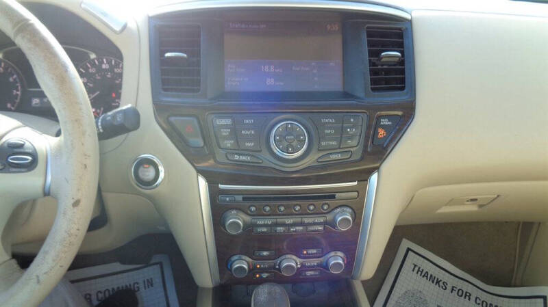 2015 Nissan Pathfinder SL