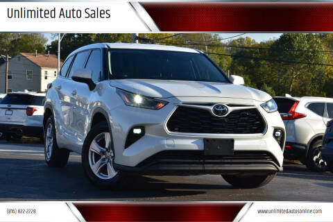 2021 Toyota Highlander LE