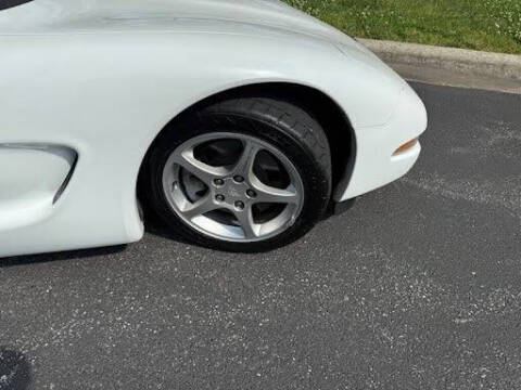 2004 Chevrolet Corvette