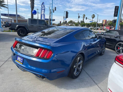 2017 Ford Mustang EcoBoost