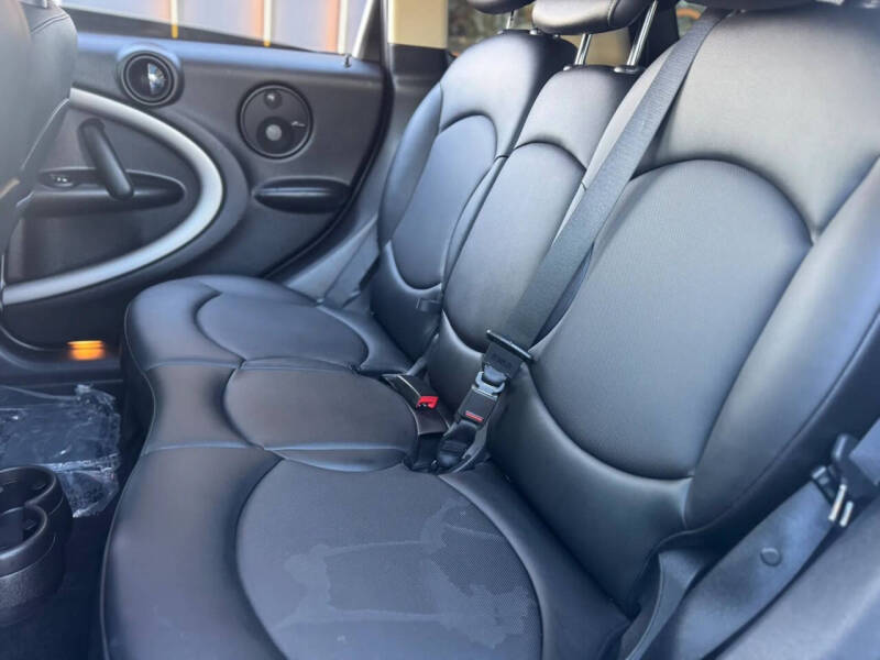 2016 MINI Countryman Cooper